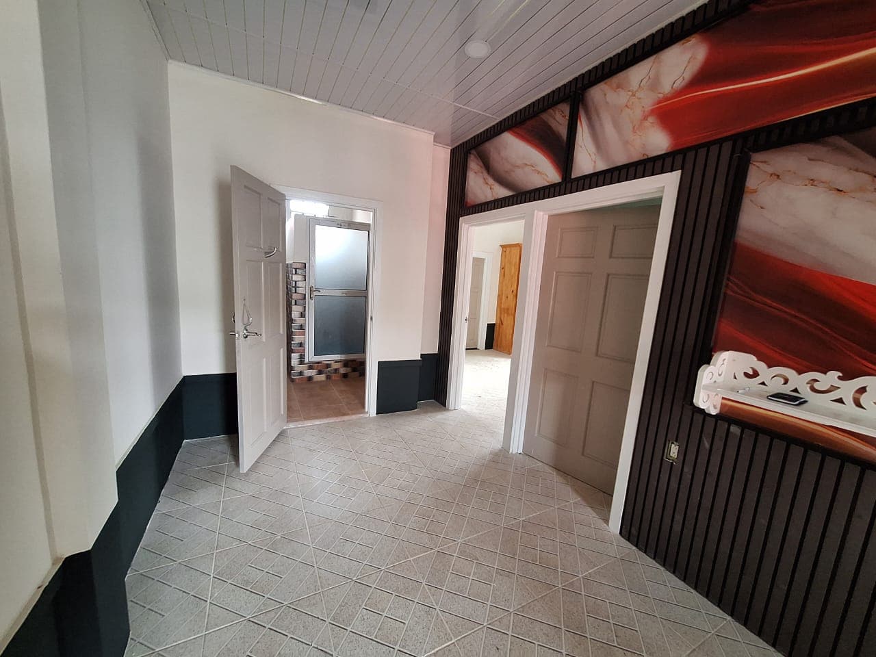 Apartment complex — photo 7