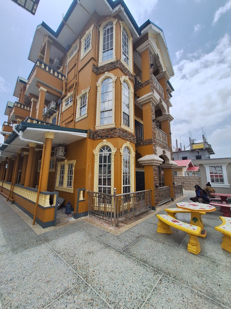 Apartment complex — photo 9