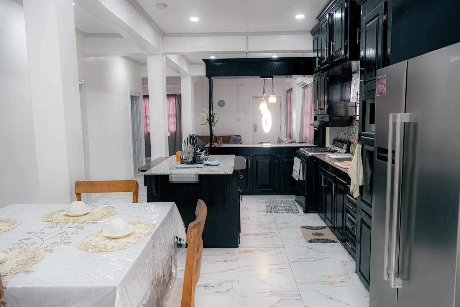 Fully furnished 3 bedroom apartments — photo 5