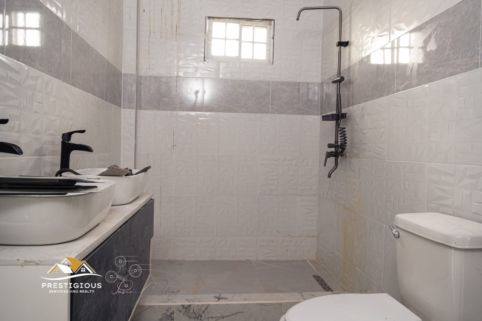 4- 2-Bedroom Professional apartment and townhouse complex — photo 5