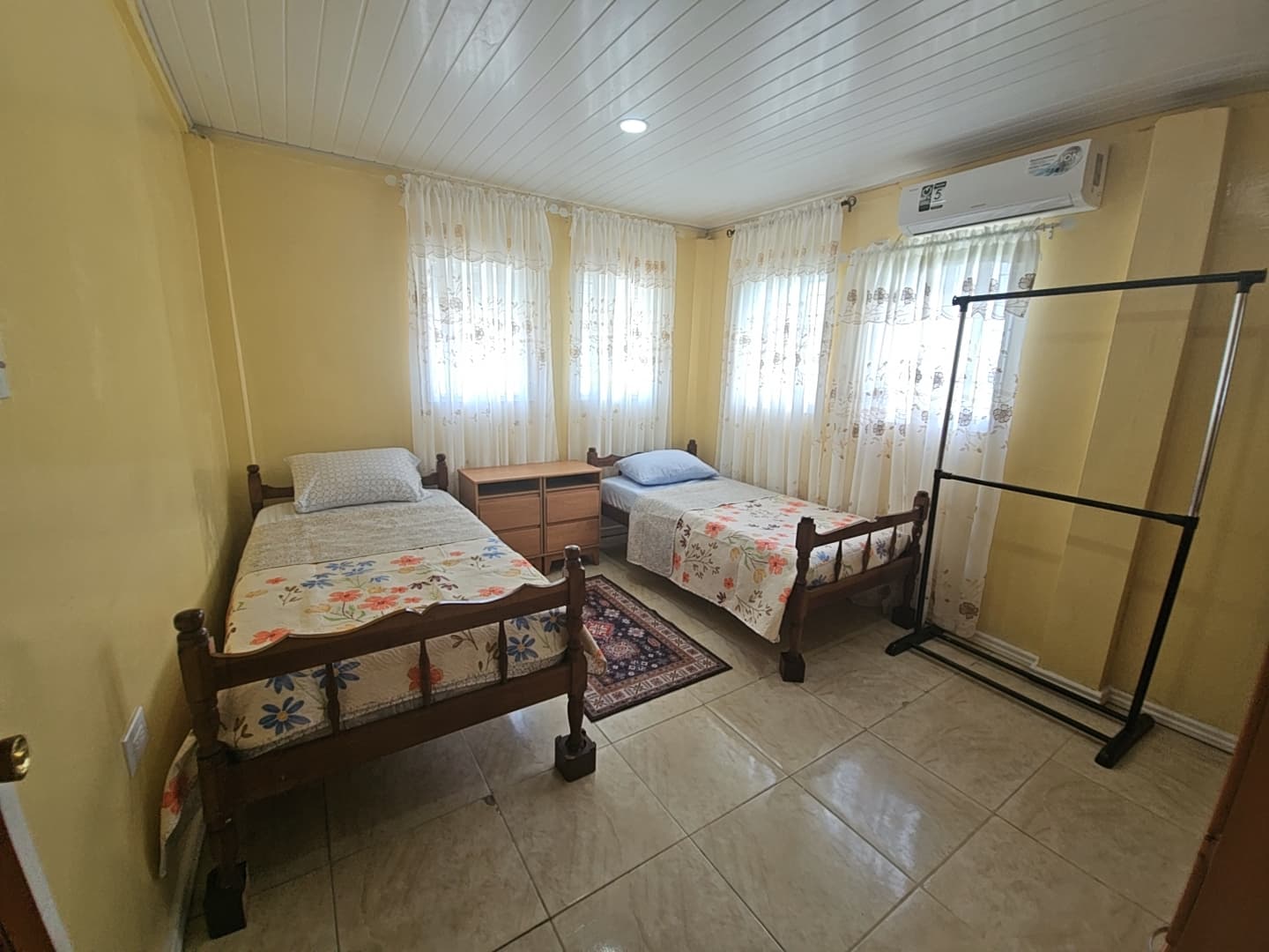Fully furnished 2-Bedroom lower flat — photo 7