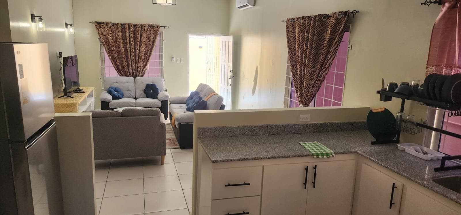 Furnished 2-bathroom apartment — photo 8