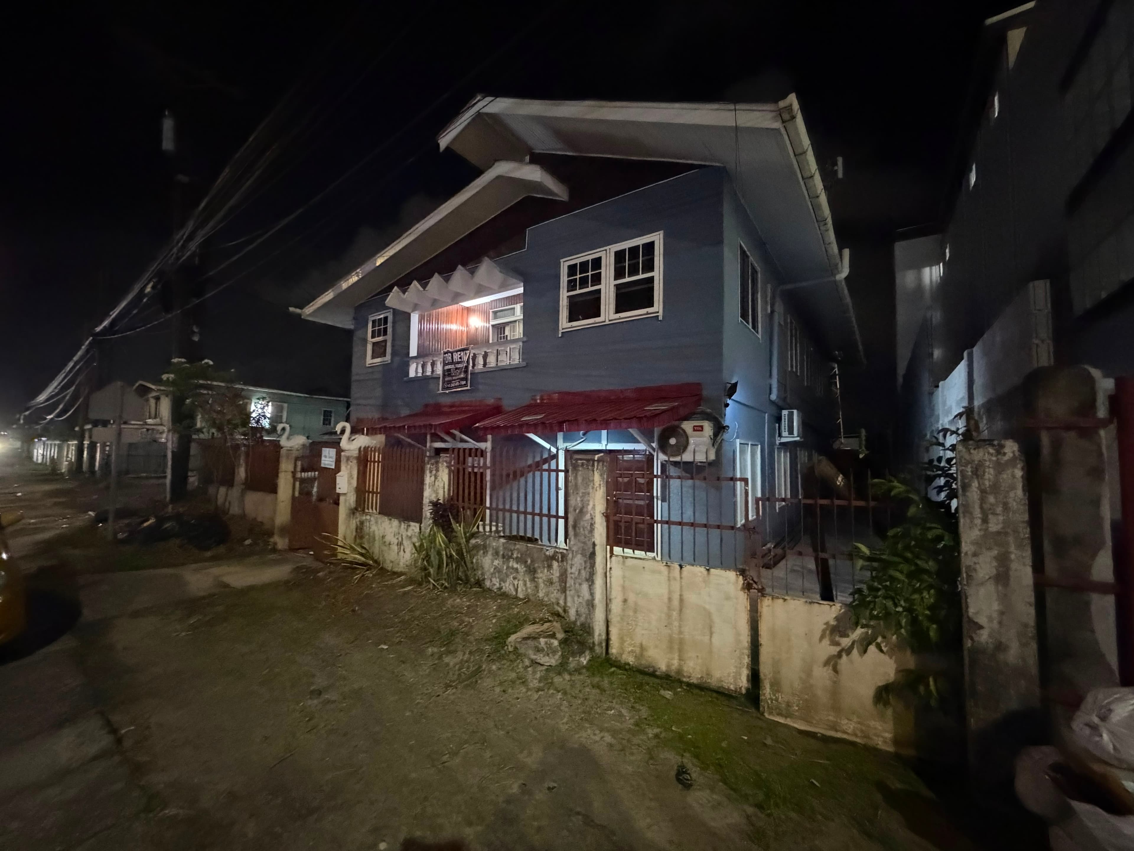 Commercial property for Rent — photo 1