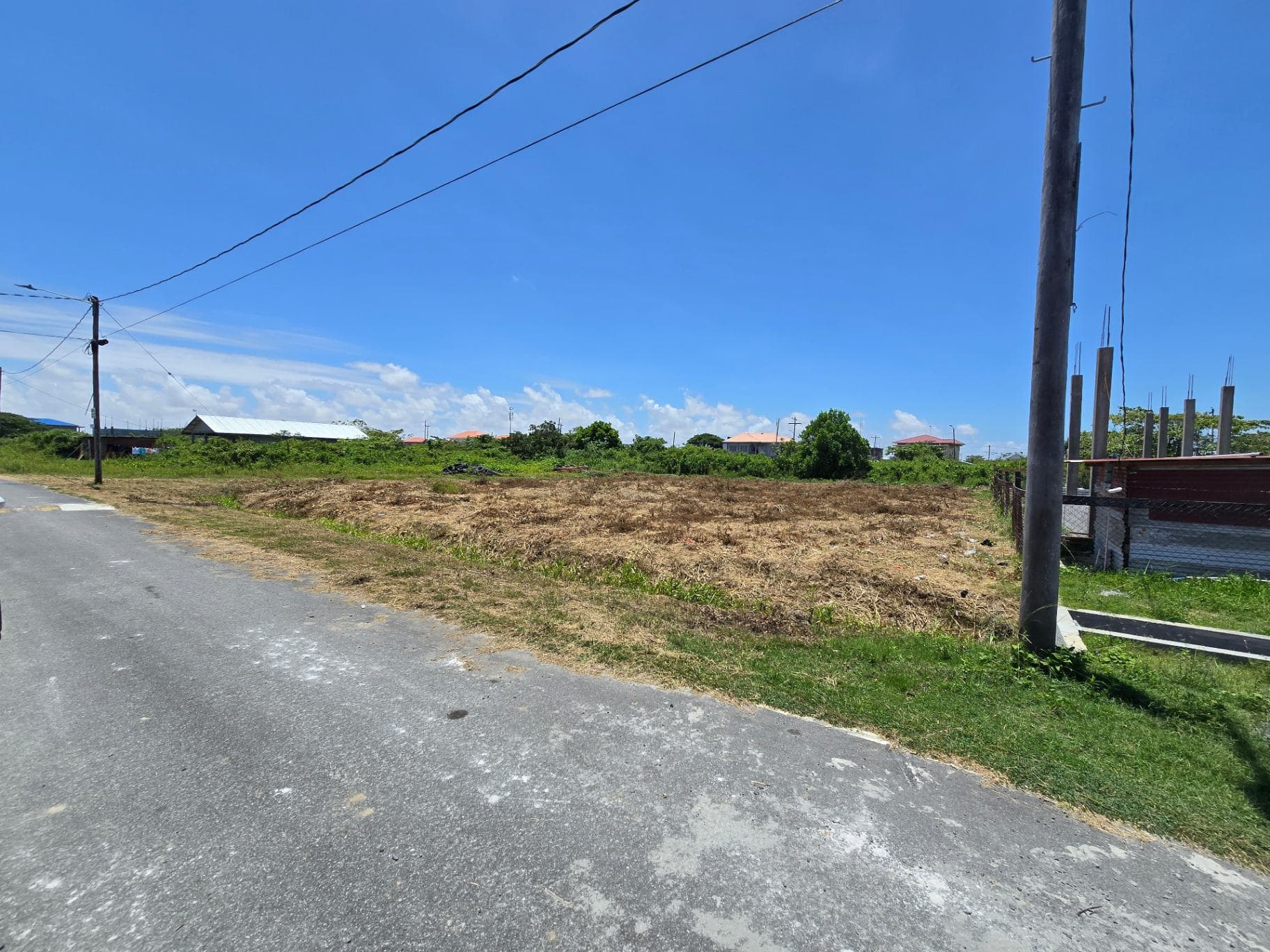 Spacious land for lease — photo 1