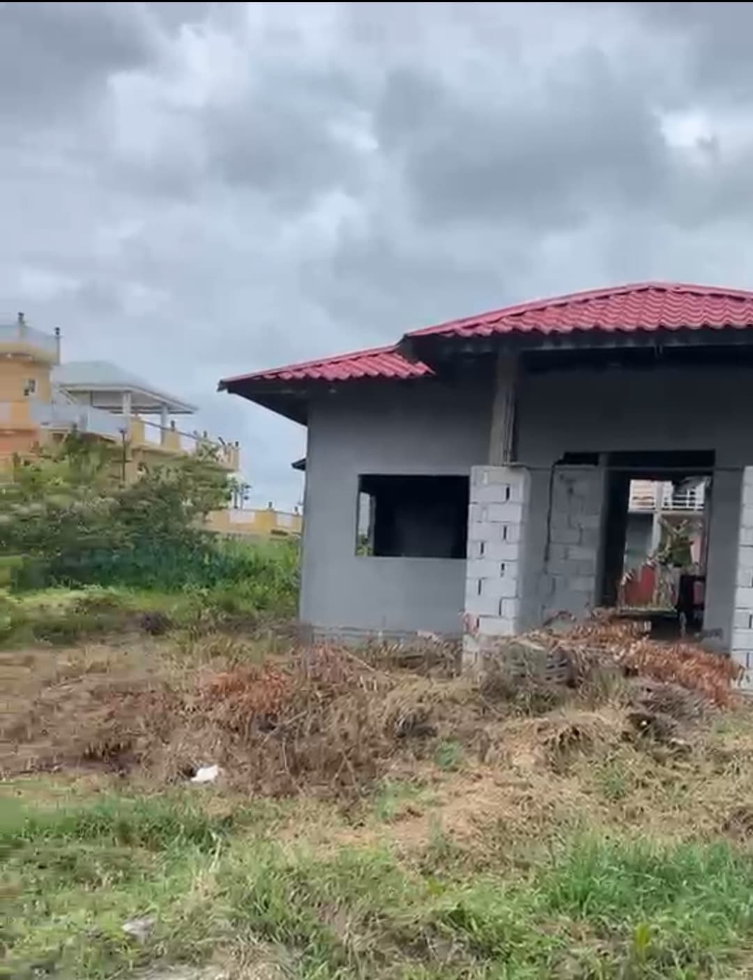 Herstelling unfinished home for sale — photo 3